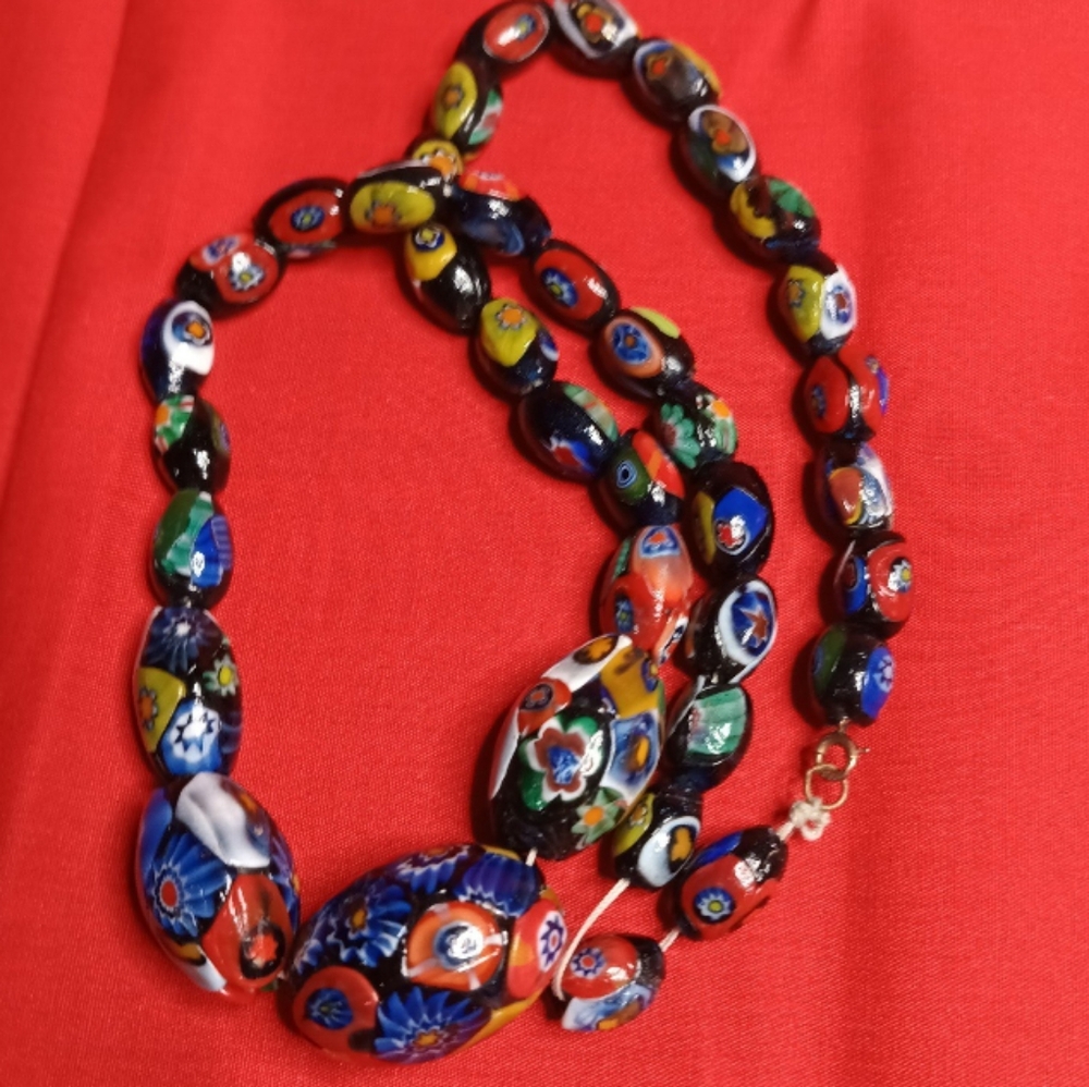 Necklace Vintage MURANO Venetian Colorful Millefiori Graduated Bead Necklace